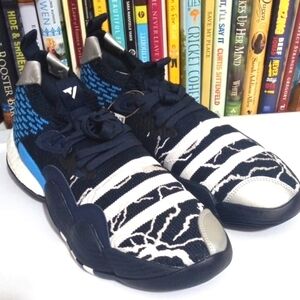 ADIDAS TRAE YOUNG 2 SUPERNATURAL MEN'S BASKETBALL SNEAKERS SIZE 10.5 NWT